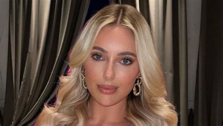 Amber Turner in Bathing Suit is "Reminiscing" — Celebwell